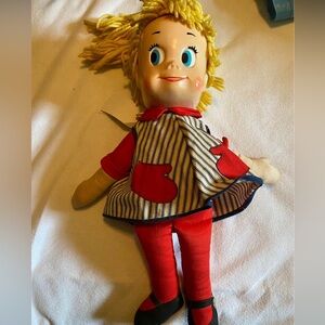 1965 vintage Sister Belle talking doll